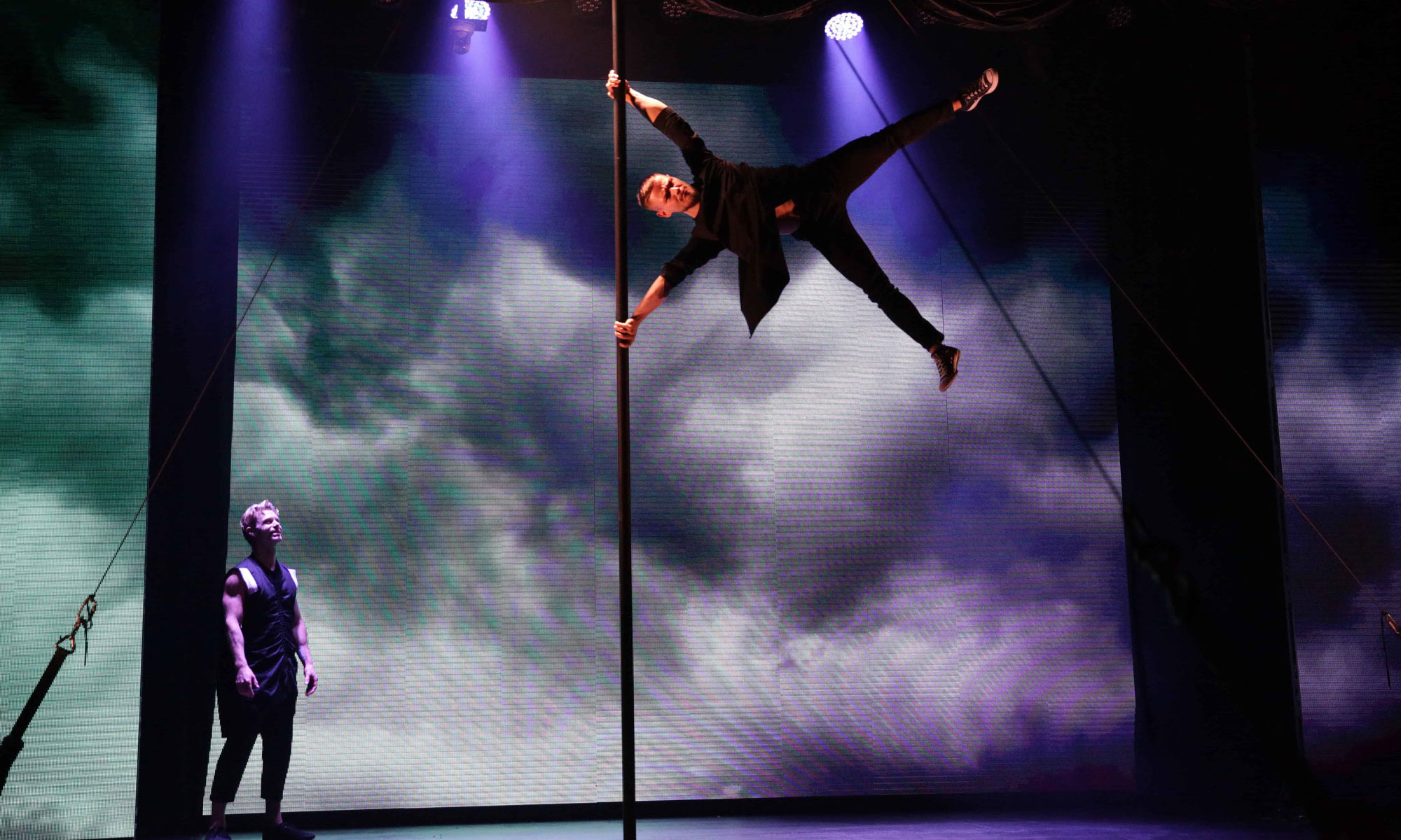 Poetry-in-Motion_Chinese_Pole_by_Brendan-Shelper